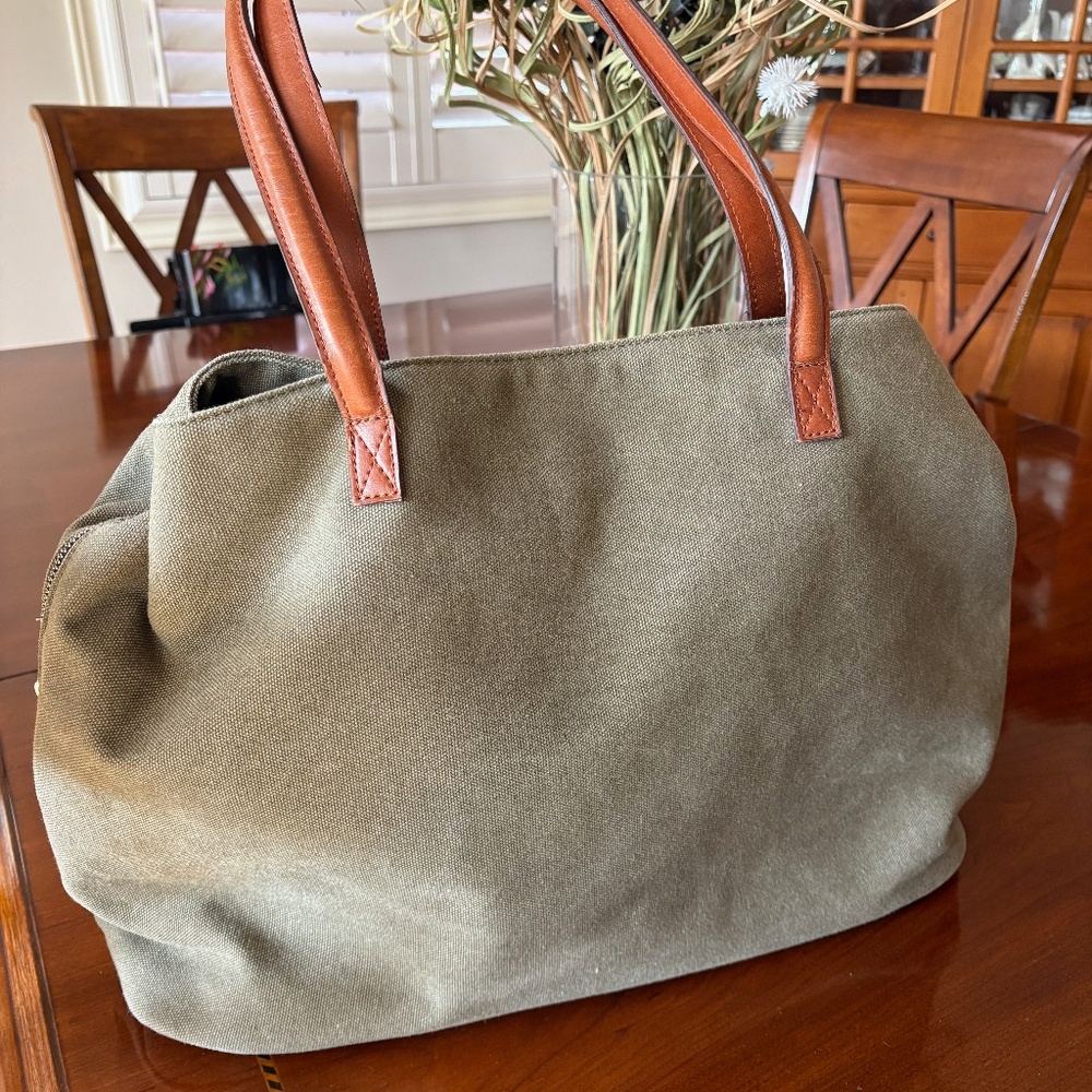 Street Level Green Canvas Large Tote Overnight Bag